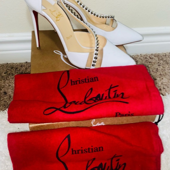 Christian Louboutin
White Spike Cross 100 Pvc Silver Criss Ankle Strap Stiletto - Picture 10 of 11